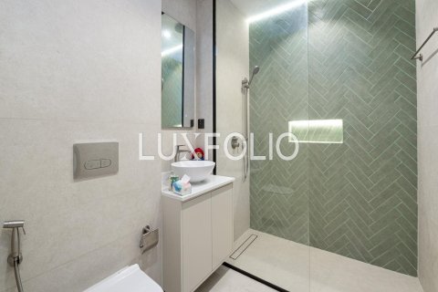 Apartment in Downtown Dubai (Downtown Burj Dubai), Dubai 2 bedrooms, 205 sq.m. № 45755 - photo 15