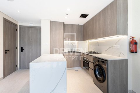 Apartment in LAYA HEIGHTS in Dubai Studio City, Dubai 1 bedroom, 56 sq.m. № 31645 - photo 7