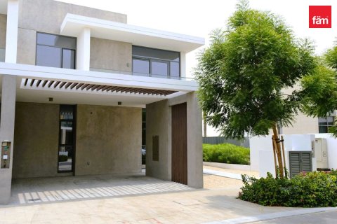 Maison de ville à Dubai, 4 chambres, 249.3 m², № 40292 - photo 1