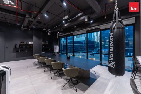 Oficina en Business Bay, Dubai, 561.9 m², № 13145 - foto 21