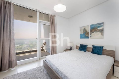 Apartment in Dubai Marina, Dubai 3 bedrooms, 199 sq.m. № 21533 - photo 14