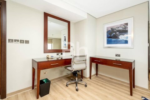 Hôtels-appartement à Jumeirah Beach Residence, Dubai, 1 chambre, 102 m², № 21531 - photo 9