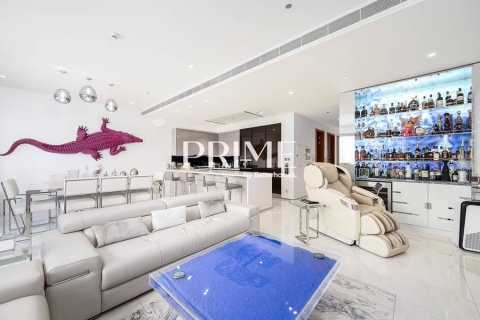 Купить квартиру в Дубай Марине, Дубай: 2 спальни, 261м², № 21512 - фото 19