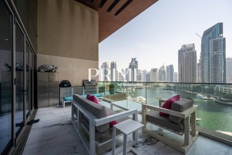 Купить квартиру в Дубай Марине, Дубай: 2 спальни, 261м², № 21512 - фото 1