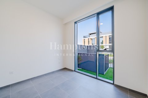 Снять в аренду виллу в Arabian Ranches 3, Дубай: 4 спальни, 299.99958051м², № 96680 - фото 3