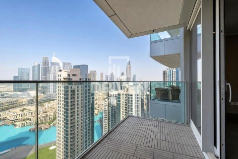 Appartement à Downtown Dubai (Downtown Burj Dubai), Dubai, 2 chambres, 152.27 m², № 126564 - photo 2