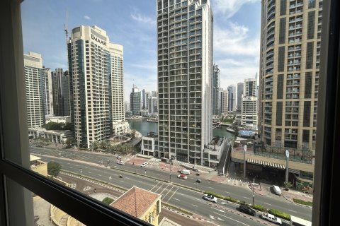 Apartment in Dubai Marina, Dubai 3 bedrooms, 179 sq.m. № 96825 - photo 27