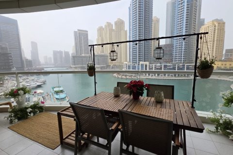 Apartment in Dubai Marina, Dubai 2 bedrooms, 156 sq.m. № 96830 - photo 4
