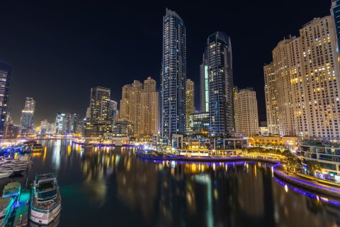 Apartment in Dubai Marina, Dubai 2 bedrooms, 156 sq.m. № 96830 - photo 21