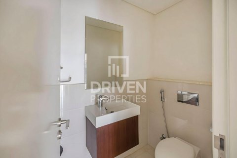 Appartement à BLVD Crescent, Downtown Dubai (Downtown Burj Dubai), Dubai, 2 chambres, 131.09 m², № 129387 - photo 3