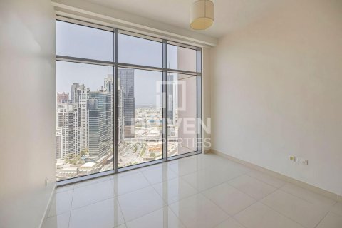 Appartement à BLVD Crescent, Downtown Dubai (Downtown Burj Dubai), Dubai, 2 chambres, 131.09 m², № 129387 - photo 10