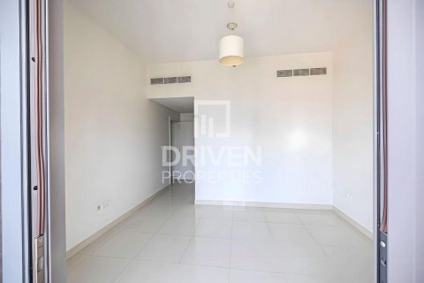 Appartement à BLVD Crescent, Downtown Dubai (Downtown Burj Dubai), Dubai, 2 chambres, 131.09 m², № 129387 - photo 15
