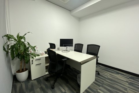 Bureau à Dubai Investment Park, Dubai, 494.5 m², № 50235 - photo 11