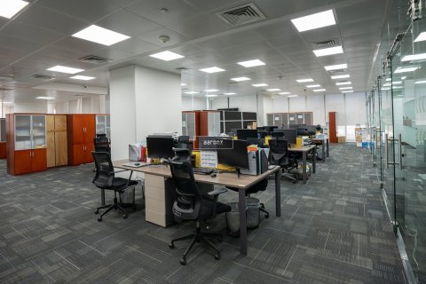 Bureau à Business Bay, Dubai, 563.7 m², № 50234 - photo 1