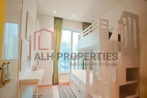 Apartment in Business Bay, Dubai 2 bedrooms, 129 sq.m. № 92836 - photo 14