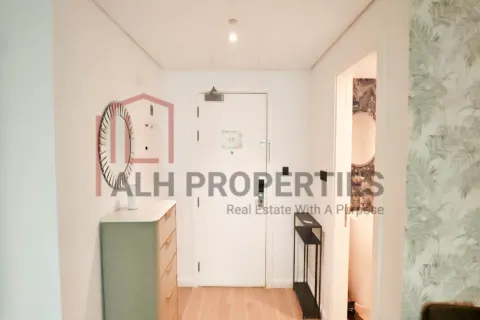 Apartment in Business Bay, Dubai 2 bedrooms, 129 sq.m. № 92836 - photo 7