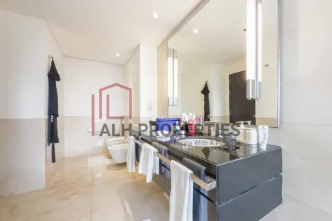 Apartment in Dubai Marina, Dubai 1 bedroom, 82 sq.m. № 92832 - photo 16