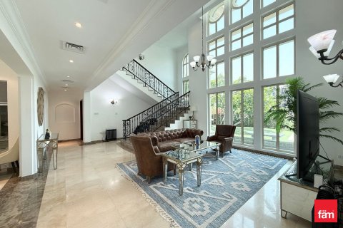 Villa in Jumeirah Islands, Dubai 4 bedrooms, 989.1 sq.m. № 40943 - photo 8