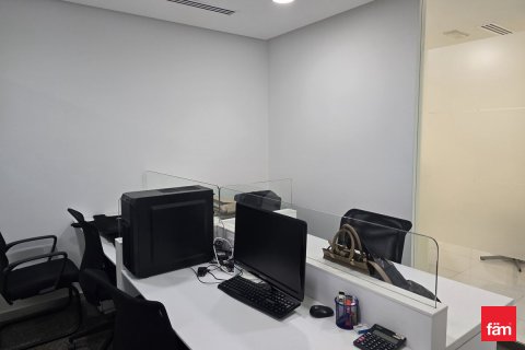 Office in Business Bay, Dubai 87.2 sq.m. № 40952 - photo 10