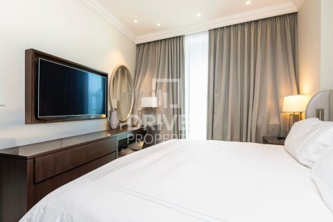 Apartment in The Address Residence Fountain Views, Downtown Dubai (Downtown Burj Dubai), Dubai 1 bedroom, 79.15 sq.m. № 128558 - photo 5