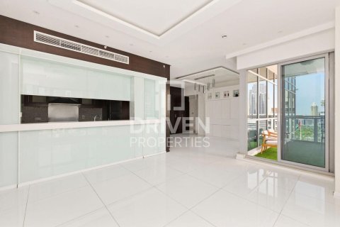 Apartamento en The Residences, Downtown Dubai (Downtown Burj Dubai), Dubai, 3 dormitorios, 170.76 m², № 128563 - foto 2