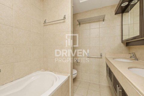Apartamento en The Residences, Downtown Dubai (Downtown Burj Dubai), Dubai, 3 dormitorios, 170.76 m², № 128563 - foto 17