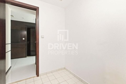Apartamento en The Residences, Downtown Dubai (Downtown Burj Dubai), Dubai, 3 dormitorios, 170.76 m², № 128563 - foto 9