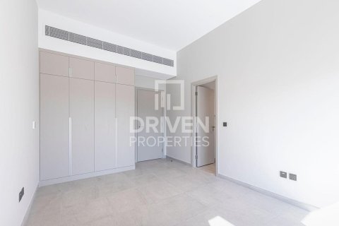 Townhouse in Mohammed Bin Rashid City, Dubai 4 bedrooms, 384.06 sq.m. № 128560 - photo 11