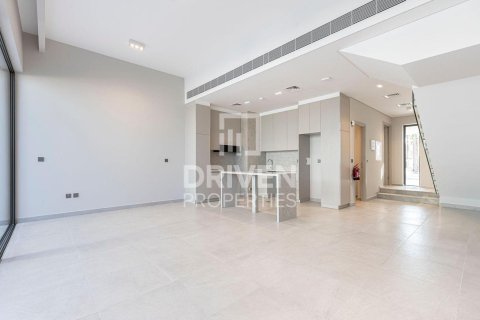 Townhouse in Mohammed Bin Rashid City, Dubai 4 bedrooms, 384.06 sq.m. № 128560 - photo 3