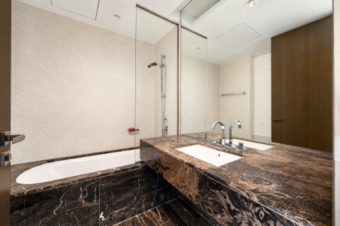 Apartment in Damac Heights, Dubai Marina, Dubai 2 bedrooms, 157.54 sq.m. № 142166 - photo 8