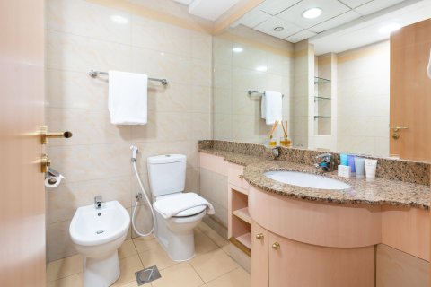 Apartment in Marina Mansions, Dubai Marina, Dubai 3 bedrooms, 265.43 sq.m. № 142158 - photo 18