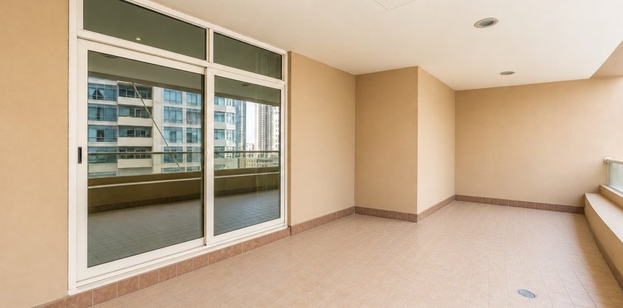 Apartment in Marina Mansions, Dubai Marina, Dubai 2 bedrooms, 182.36 sq.m. № 142157