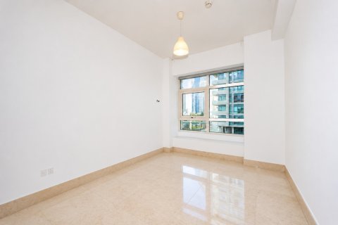Apartment in Marina Mansions, Dubai Marina, Dubai 2 bedrooms, 182.36 sq.m. № 142157 - photo 13