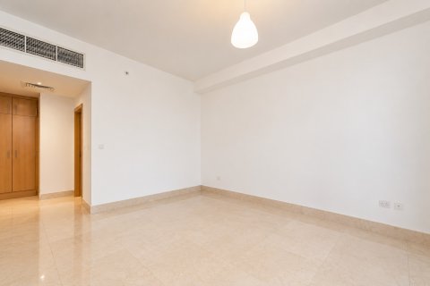 Apartment in Marina Mansions, Dubai Marina, Dubai 2 bedrooms, 182.36 sq.m. № 142157 - photo 4