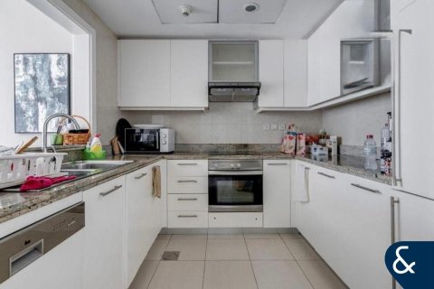 Apartamento en Downtown Dubai (Downtown Burj Dubai), Dubai, 1 dormitorio, 77 m², № 98619 - foto 4