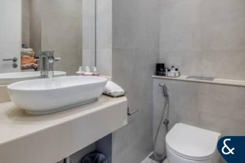 Apartamento en Downtown Dubai (Downtown Burj Dubai), Dubai, 1 dormitorio, 77 m², № 98619 - foto 5