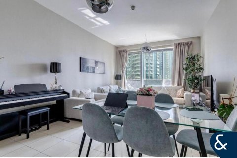 Apartamento en Downtown Dubai (Downtown Burj Dubai), Dubai, 1 dormitorio, 77 m², № 98619 - foto 2