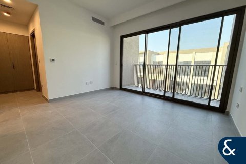 Adosado en Villanova, Dubai Land, Dubai, 4 dormitorios, 216 m², № 98618 - foto 6