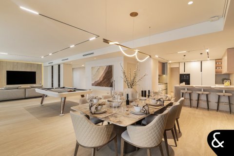 Apartment in Palm Jumeirah, Dubai 4 bedrooms, 593 sq.m. № 98620 - photo 4