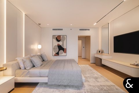 Apartment in Palm Jumeirah, Dubai 4 bedrooms, 593 sq.m. № 98620 - photo 18