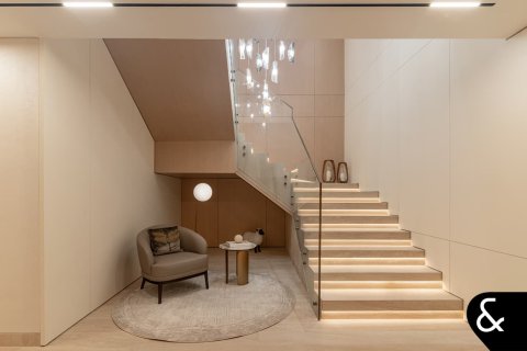 Apartment in Palm Jumeirah, Dubai 4 bedrooms, 593 sq.m. № 98620 - photo 10