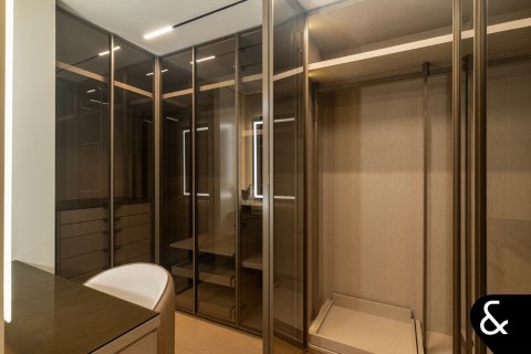 Apartment in Palm Jumeirah, Dubai 4 bedrooms, 593 sq.m. № 98620 - photo 30