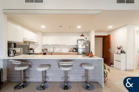 Apartment in Al Andalus, Jumeirah Golf Estates, Dubai 3 bedrooms, 166 sq.m. № 98628 - photo 6