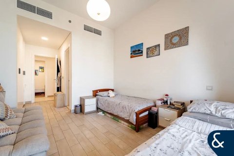 Apartment in Al Andalus, Jumeirah Golf Estates, Dubai 3 bedrooms, 166 sq.m. № 98628 - photo 13