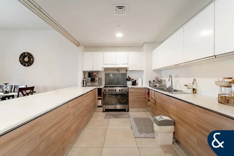 Apartment in Al Andalus, Jumeirah Golf Estates, Dubai 3 bedrooms, 166 sq.m. № 98628 - photo 5