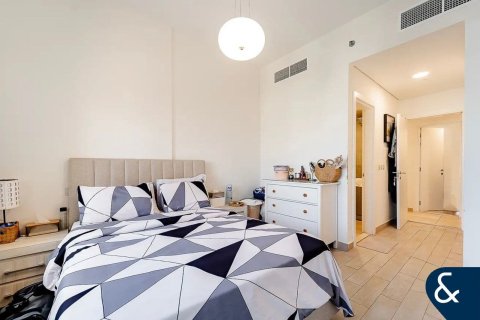 Apartment in Al Andalus, Jumeirah Golf Estates, Dubai 3 bedrooms, 166 sq.m. № 98628 - photo 7