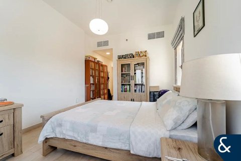 Apartment in Al Andalus, Jumeirah Golf Estates, Dubai 3 bedrooms, 166 sq.m. № 98628 - photo 11