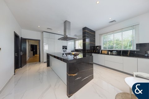 Villa à Jumeirah Golf Estates, Dubai, 7 chambres, 881 m², № 98629 - photo 10