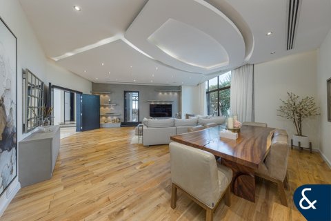 Villa à Jumeirah Golf Estates, Dubai, 7 chambres, 881 m², № 98629 - photo 6