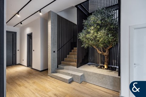 فيلا في فيلات, دبي 5 غرف نوم , 530 م² رقم 98630 - صورة 7